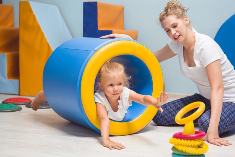 Wat houdt de behandeling bij de oefentherapeut in? Wat houdt de behandeling bij de oefentherapeut in?